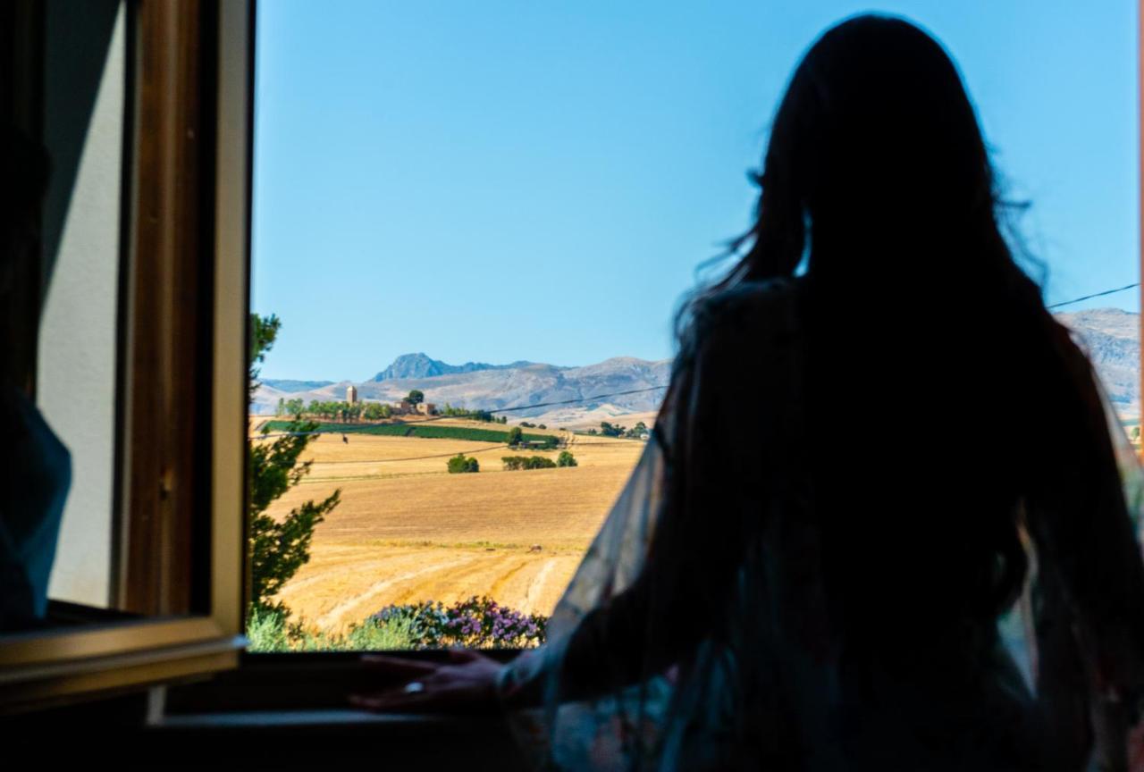 Agriturismo Tenute Pollara Roccamena Экстерьер фото