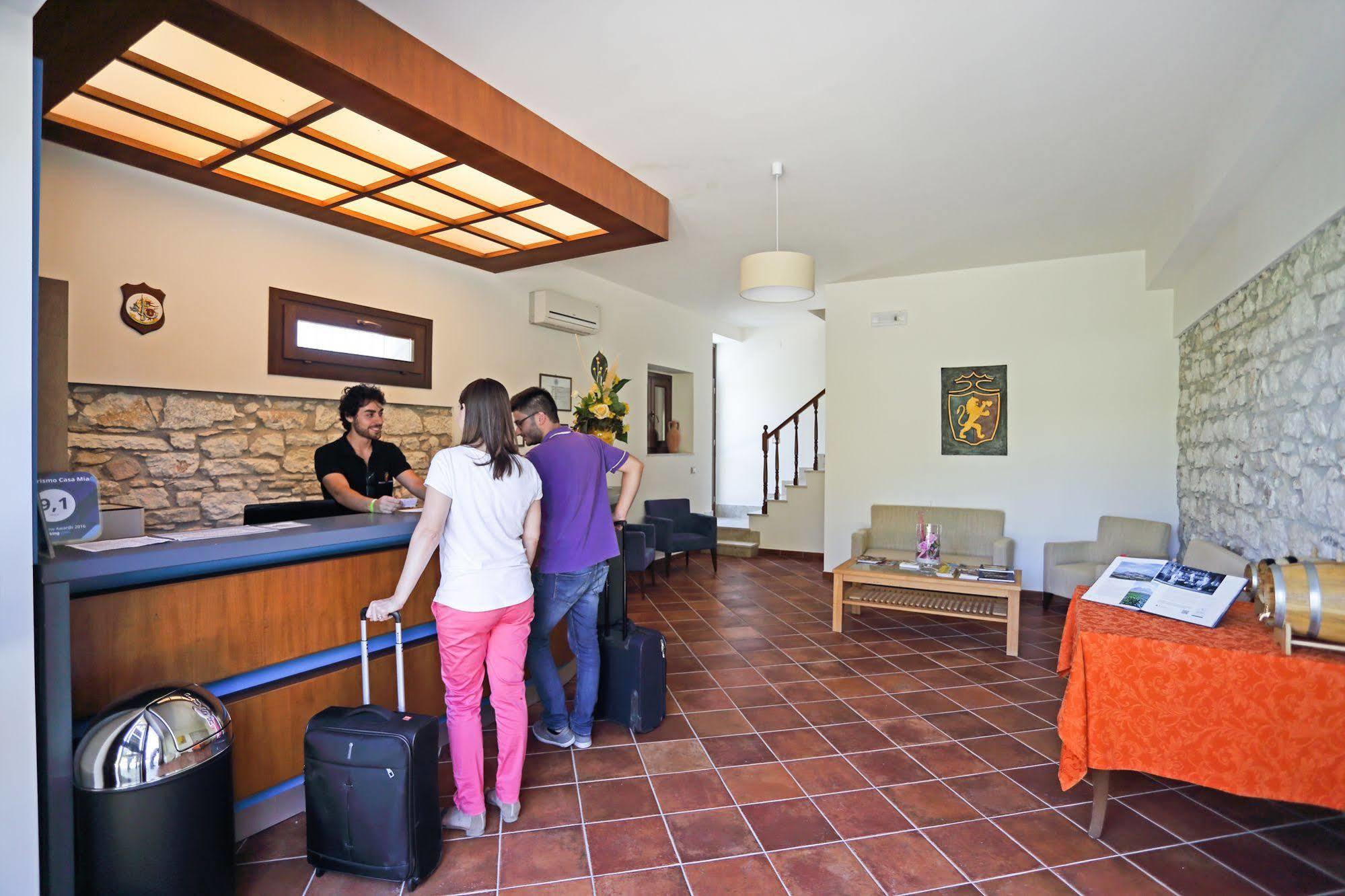 Agriturismo Tenute Pollara Roccamena Экстерьер фото