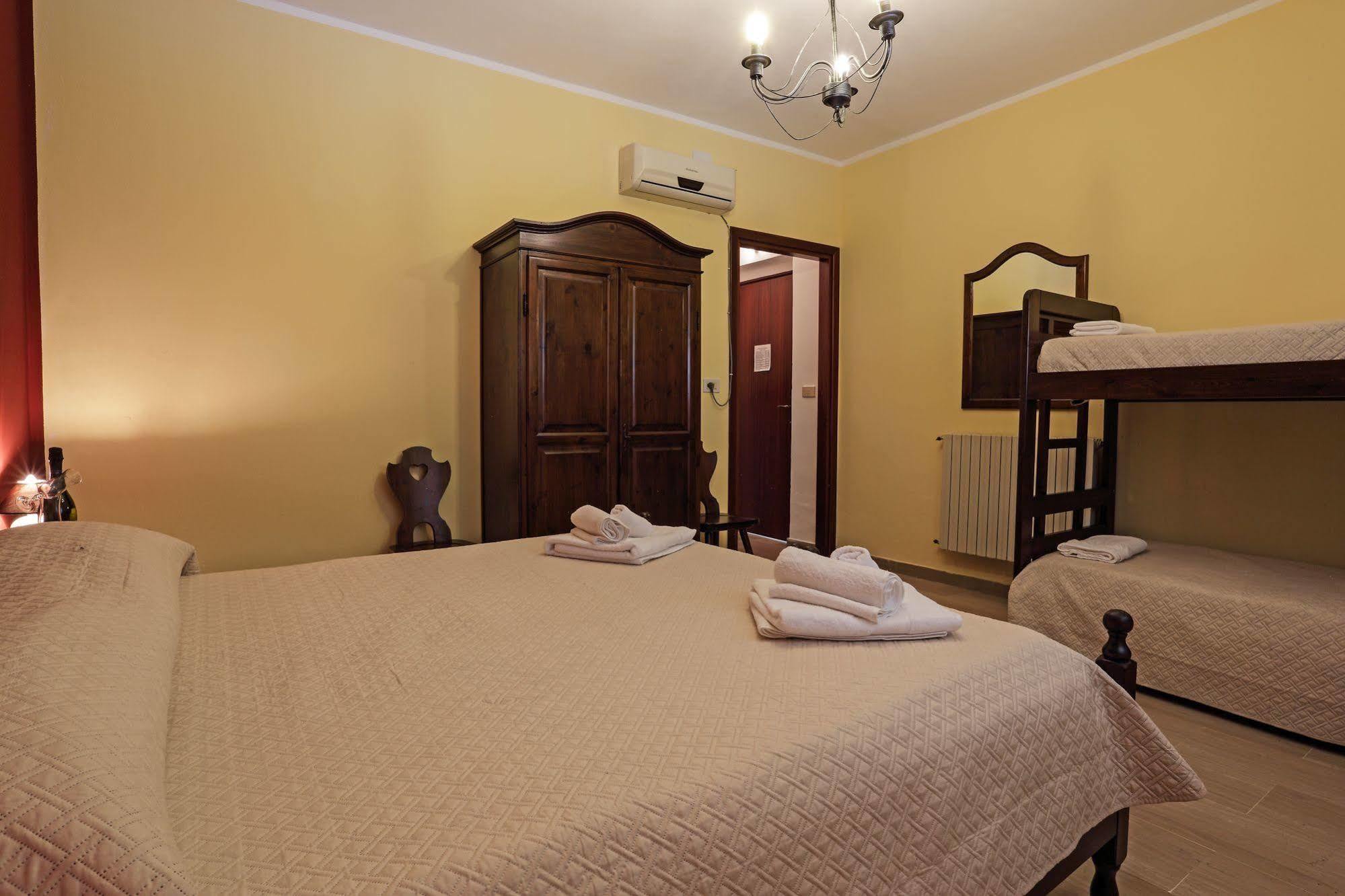 Agriturismo Tenute Pollara Roccamena Экстерьер фото