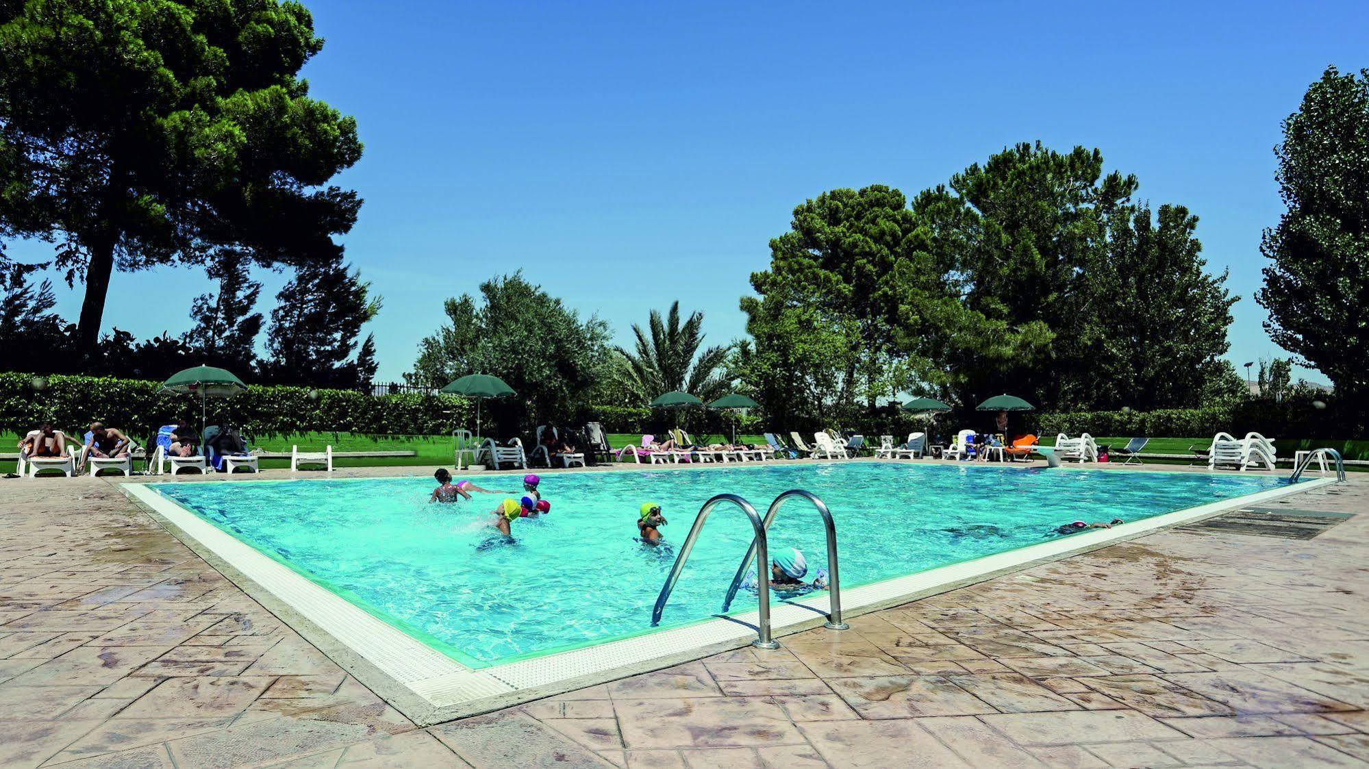 Agriturismo Tenute Pollara Roccamena Экстерьер фото